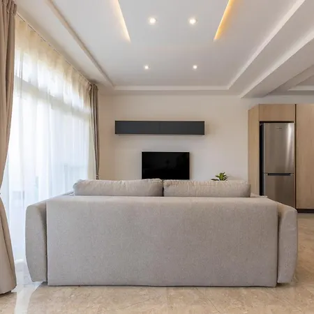 Gozo - With Stunning Views & Shared Pool Διαμέρισμα *