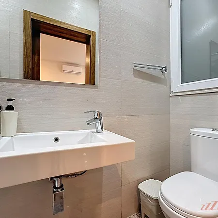 Scenic Gozo Apartment & Shared Pool *